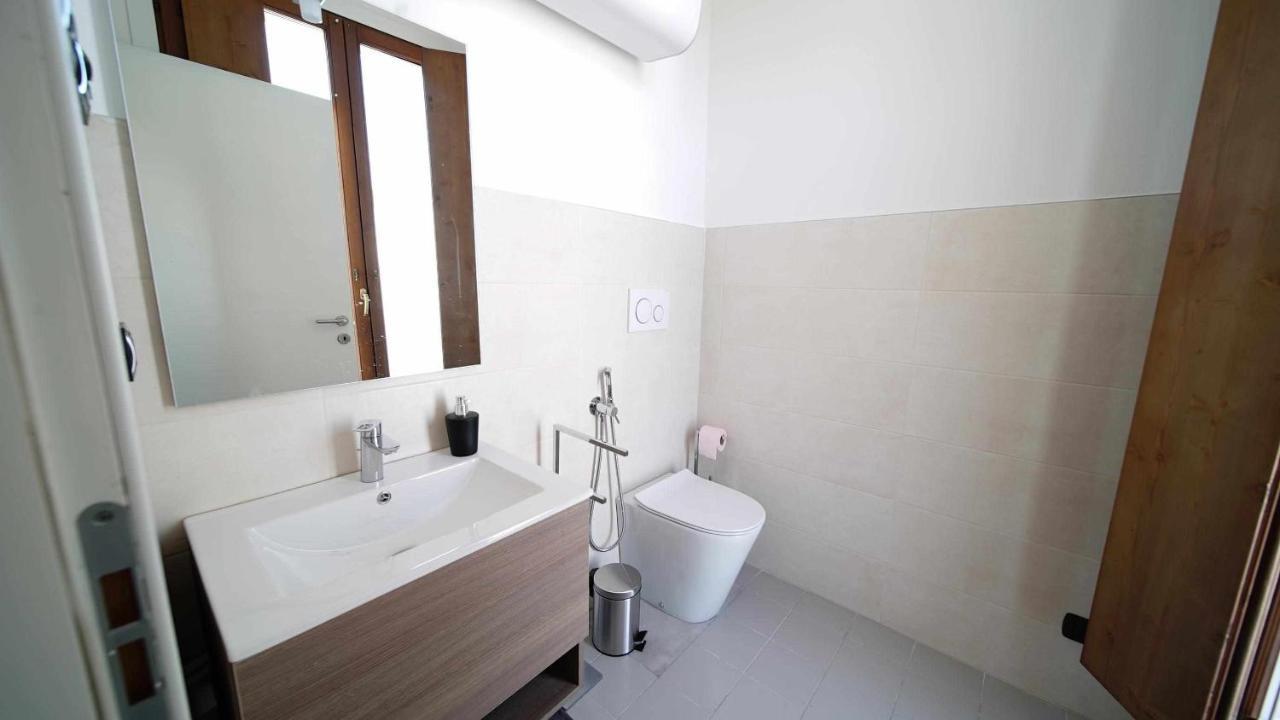 Destiny Home 7 Verona Fiera Buitenkant foto