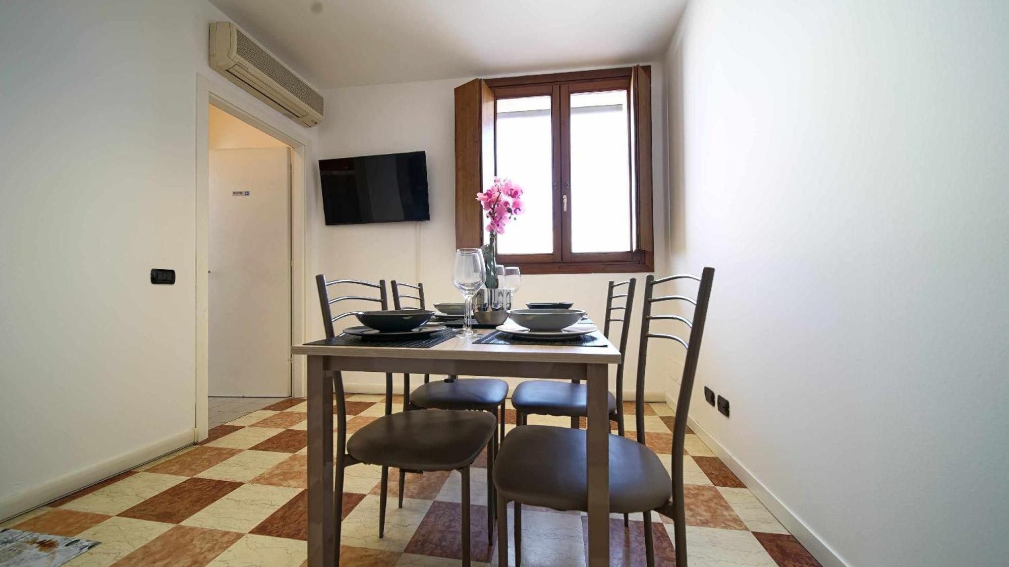 Destiny Home 7 Verona Fiera Buitenkant foto